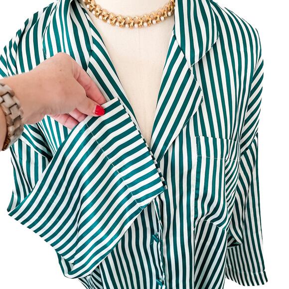 Vintage Victoria’s Secret gold label striped button down pajama top size Medium - Picture 2 of 7